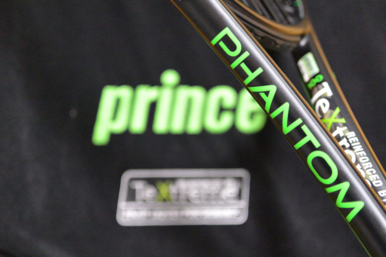 【ラケットインプレ】Prince PHANTOM O3 100 フラットドライブ向き攻撃専用ラケット、サーブ時の振り抜きが凄すぎる! | I